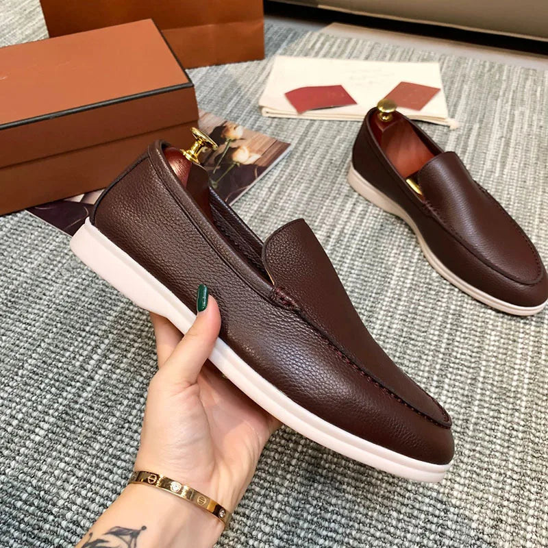 Mocassins à enfiler en similicuir pour homme, coloris Marron