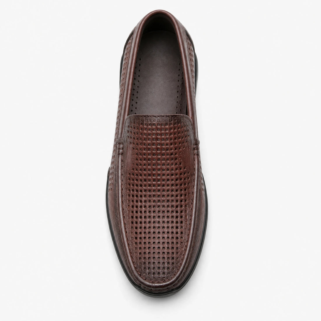 Mocassin homme cuir souple ajouré, confort respirant - Fond neutre