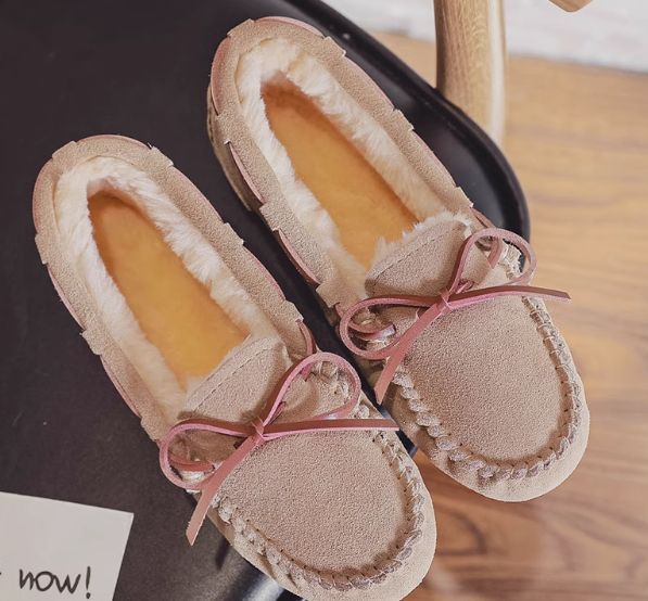 Mocassins en daim fourrés