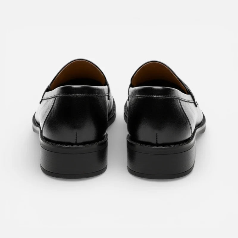 Mocassin En Cuir Vernis Noir à Talon Pour Femme
