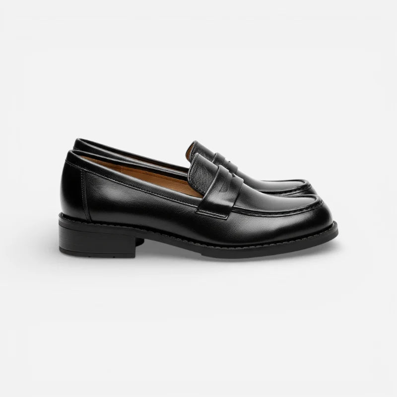 Mocassin En Cuir Vernis Noir à Talon Pour Femme