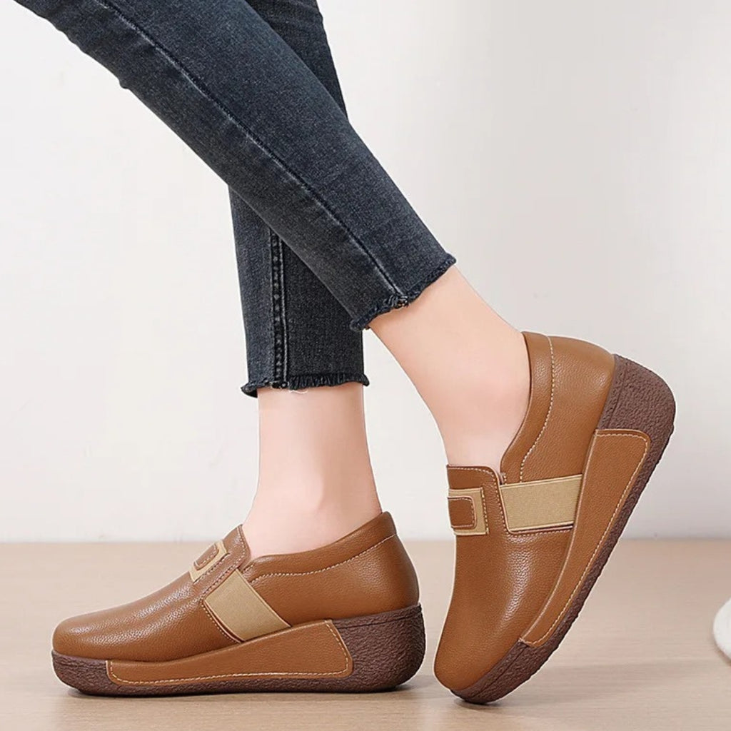 Mocassins compensés ergonomiques en similicuir pour femme