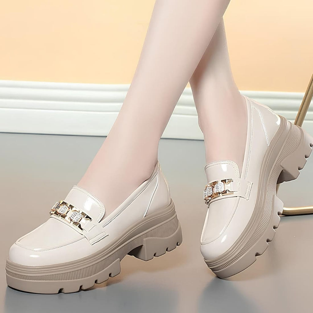 Mocassins à enfiler en cuir synthétique pour femme