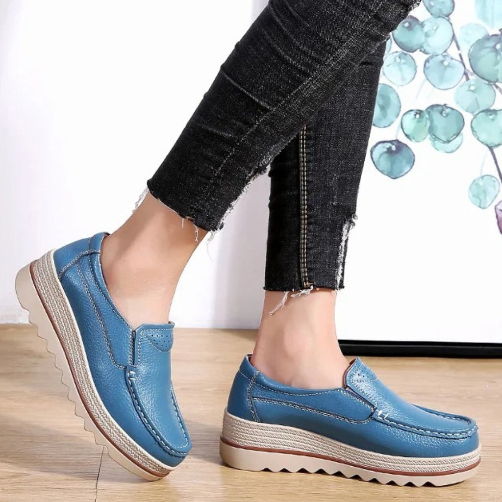 Mocassins compensés en cuir synthétique pour femme