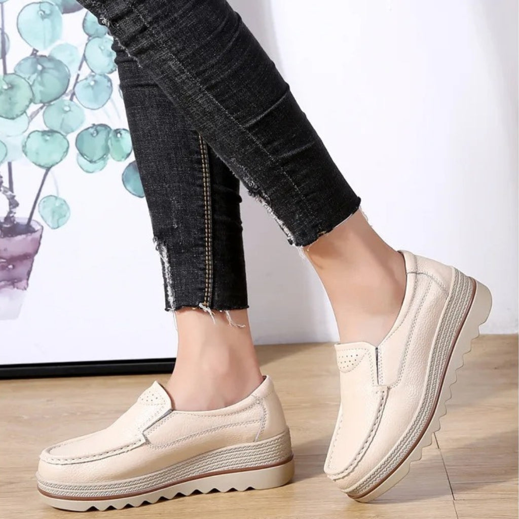 Mocassins compensés en cuir synthétique pour femme