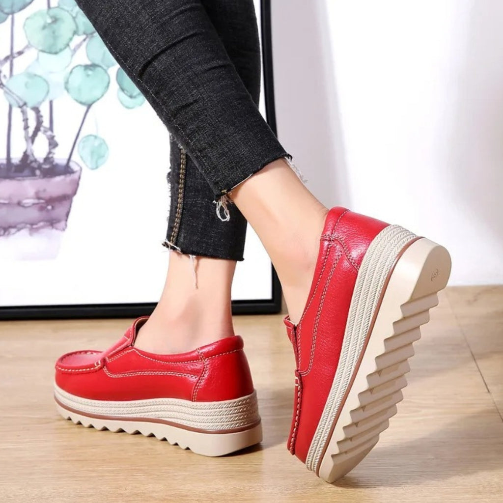 Mocassins compensés en cuir synthétique pour femme