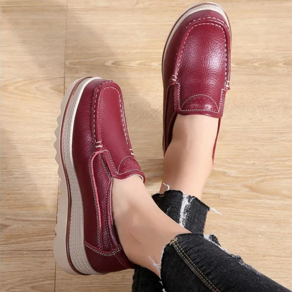 Mocassins compensés en cuir synthétique pour femme