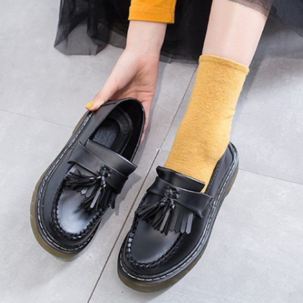 Mocassins à glands et à franges en cuir synthétique pour femme