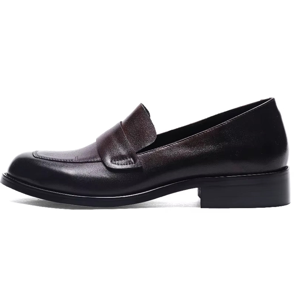 Mocassin classique élégant en cuir pour femme