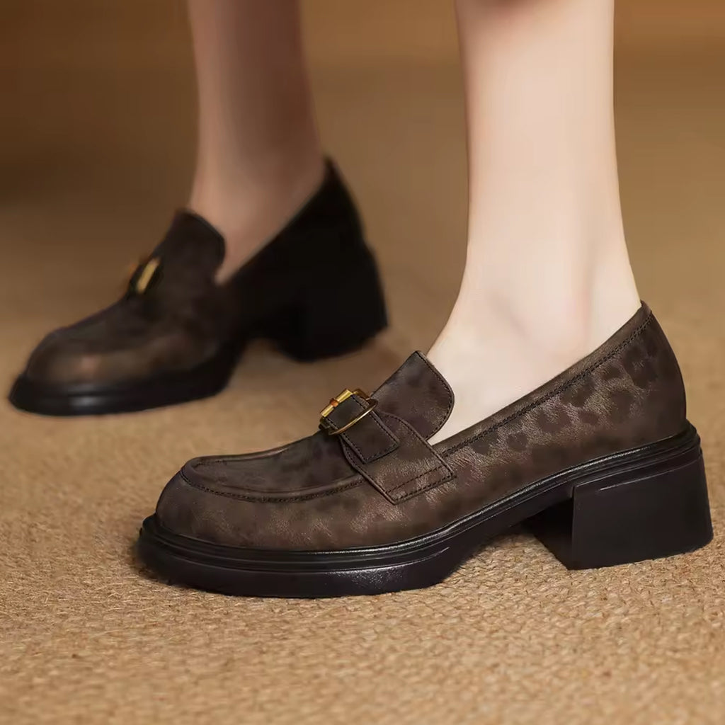 Mocassin léopard en cuir