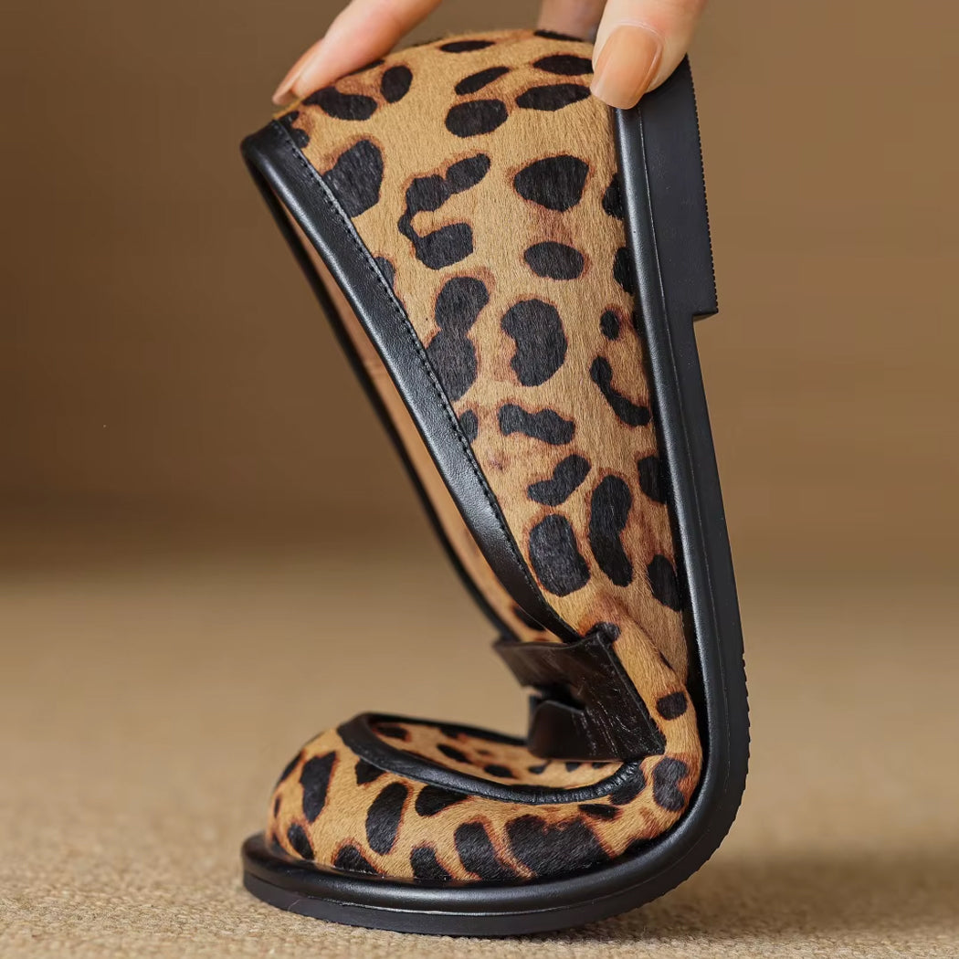 Mocassin léopard souple en cuir
