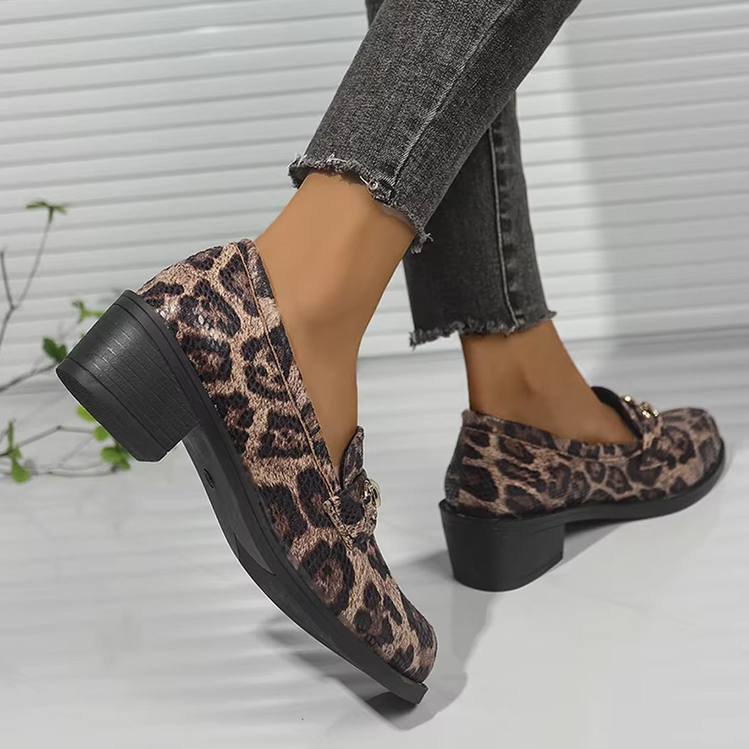 Mocassin léopard effet serpent détail perle