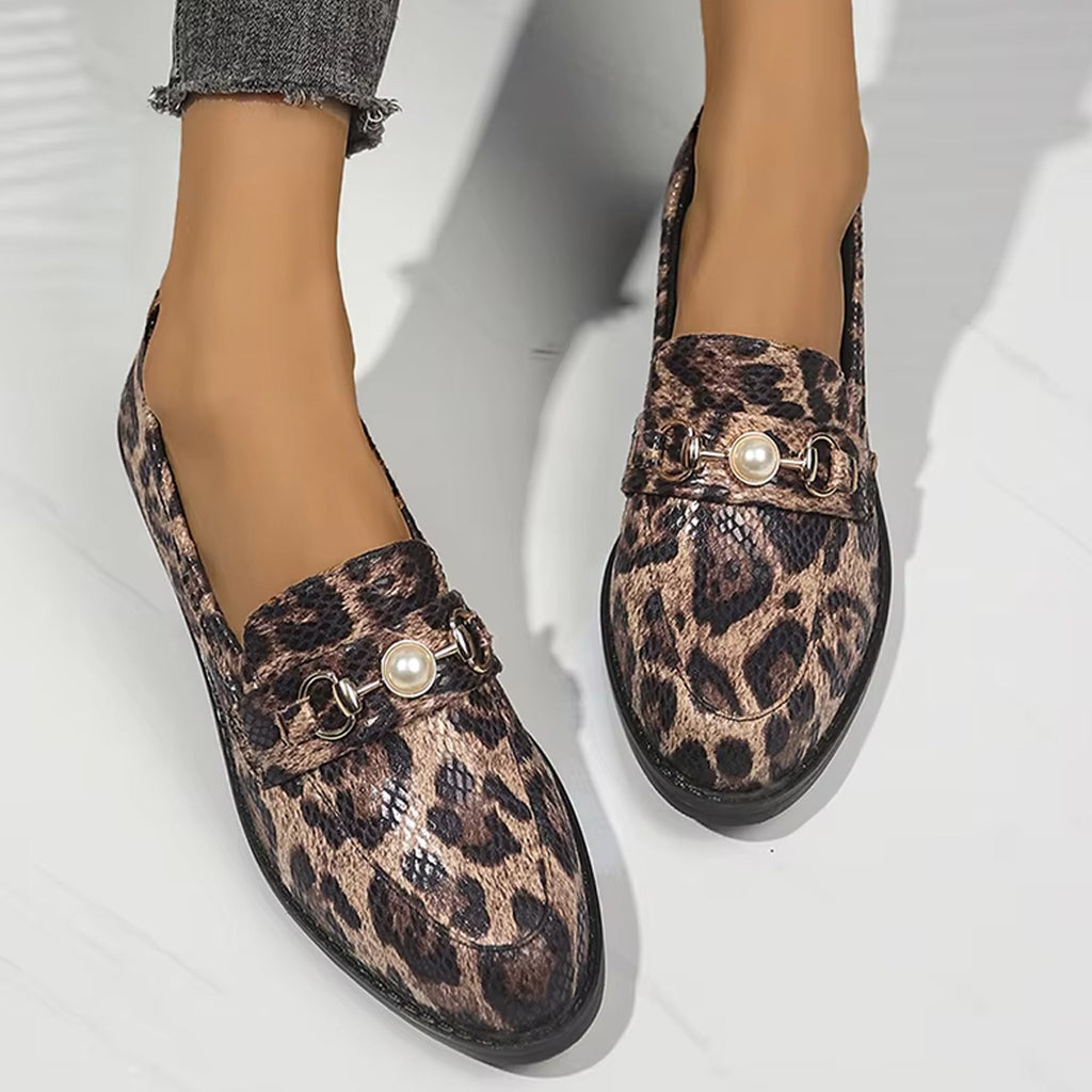 Mocassin léopard effet serpent détail perle