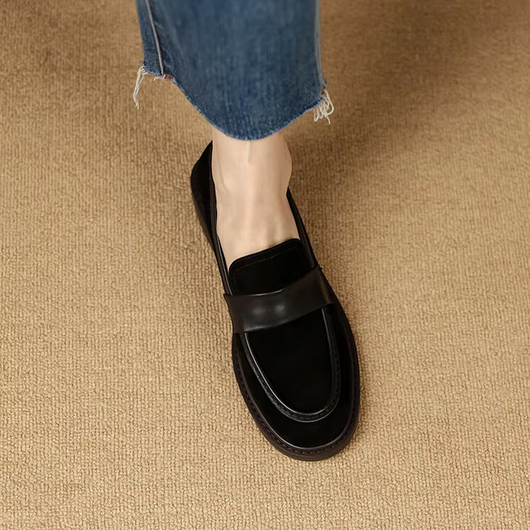 Mocassin classique en daim pour femme