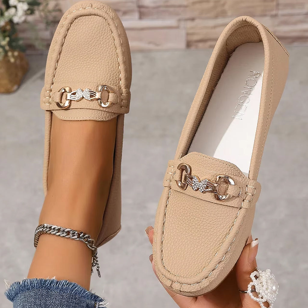 Mocassin décontracté détails chaine et strass
