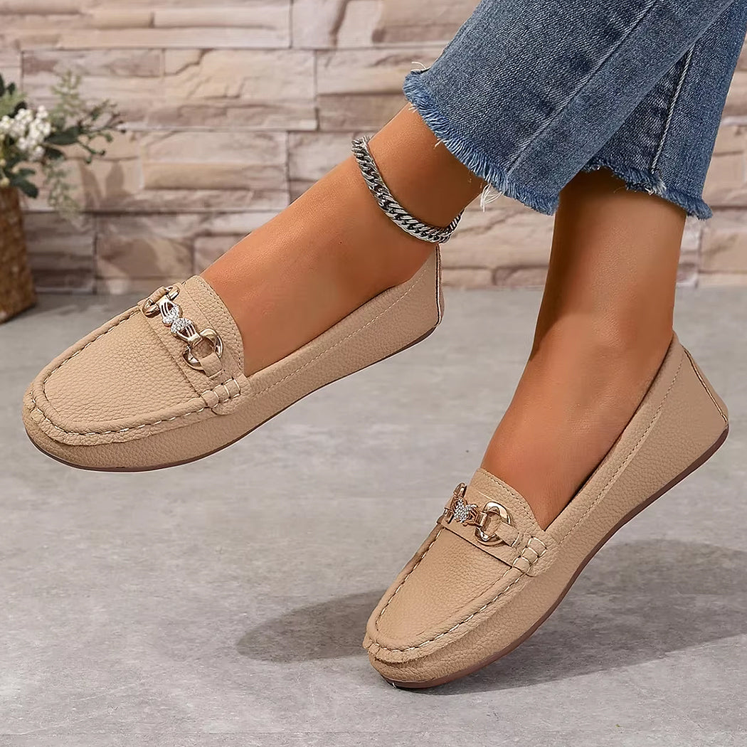 Mocassin décontracté détails chaine et strass