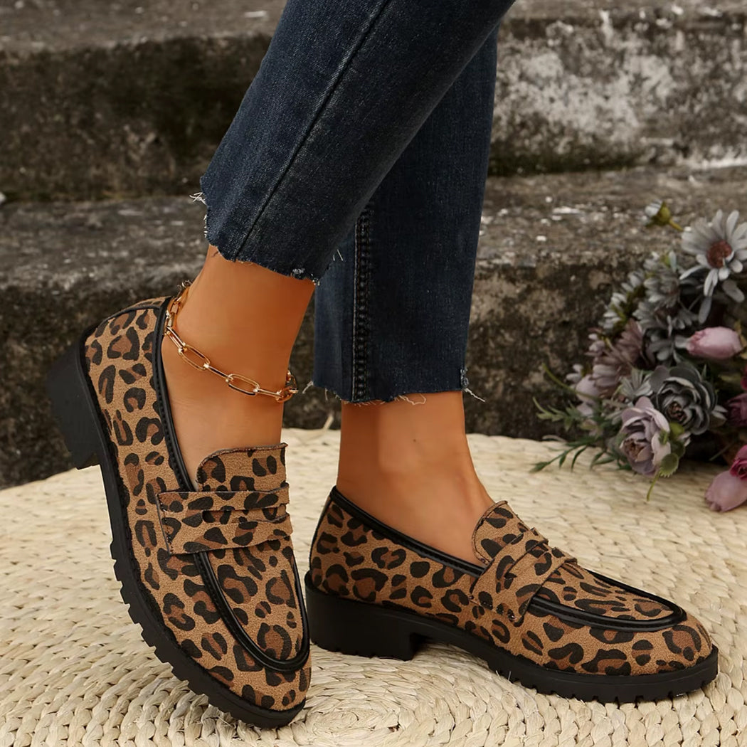 Mocassin léopard à talon
