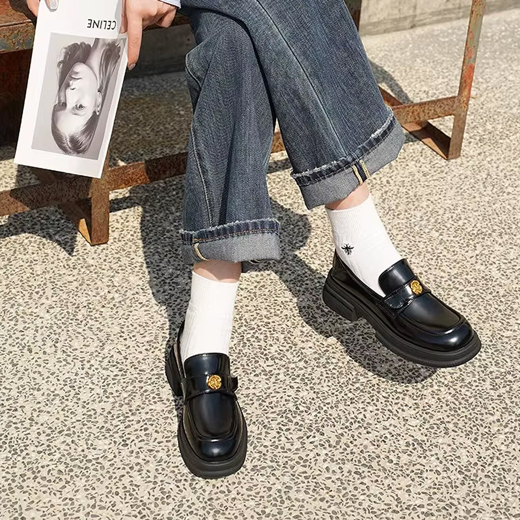 Mocassin plateforme détails fleur