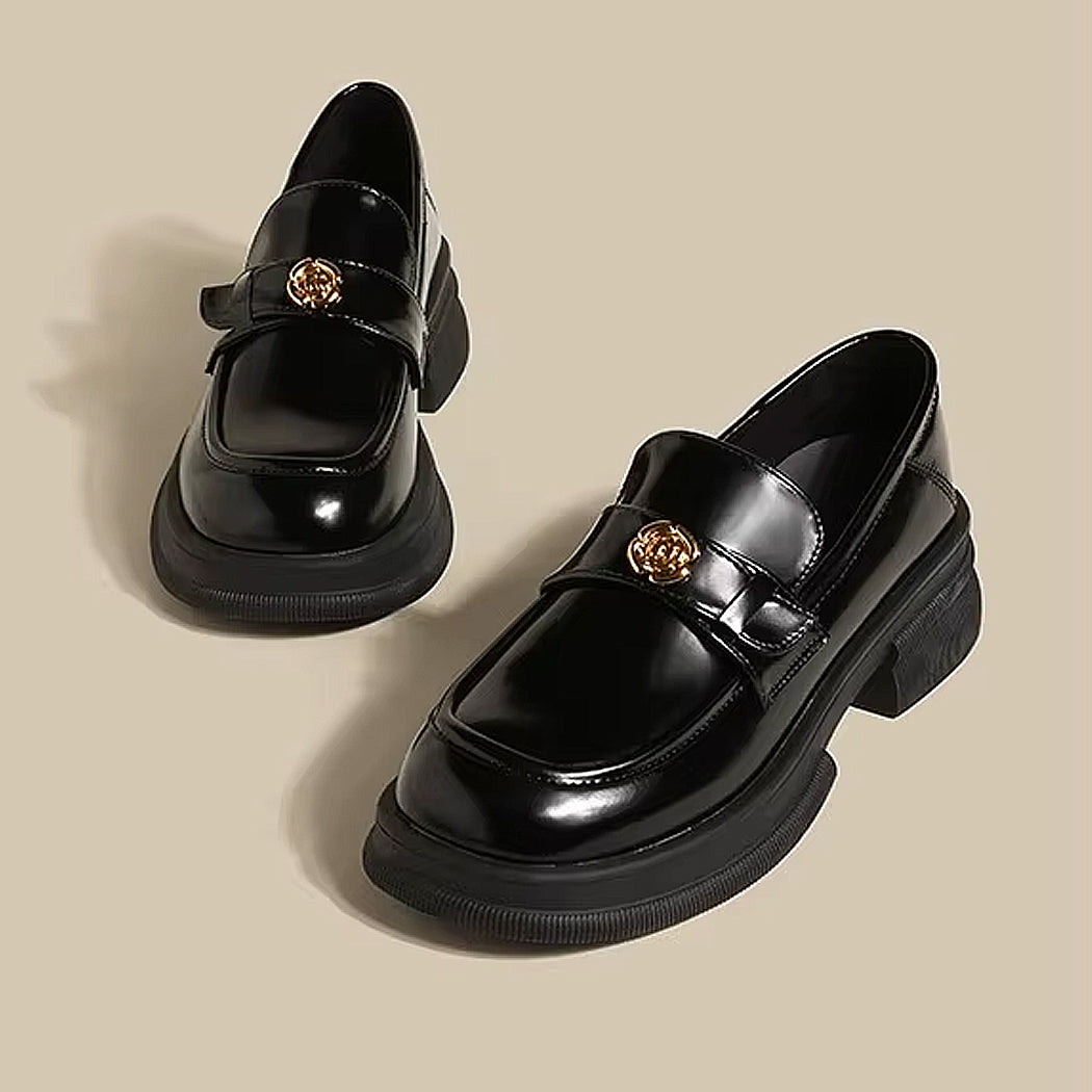 Mocassin plateforme détails fleur