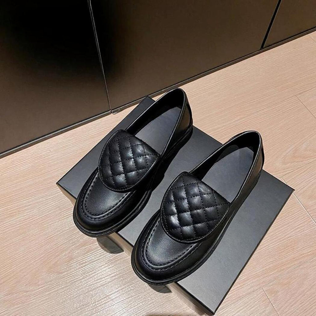 Mocassins avec dessus matelassé à talons carrés pour femme