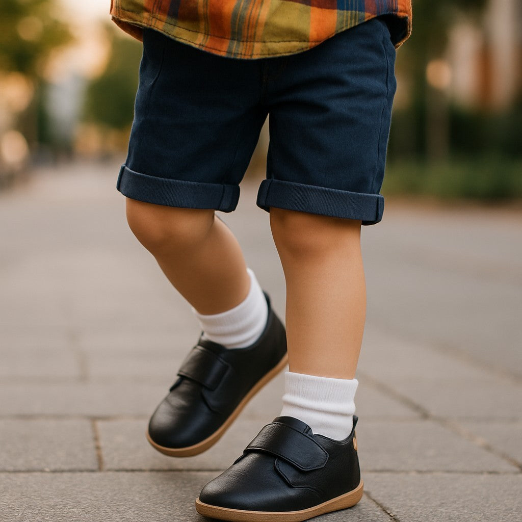 Mocassins effet cuir à scratch avec semelle antidérapante pour bébé garçon