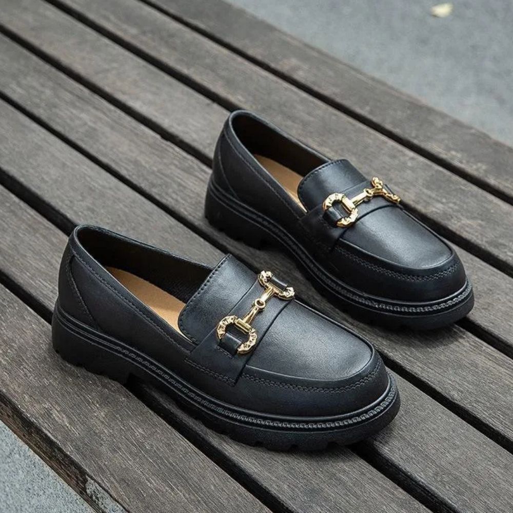 Mocassins femmes avec chaîne dorée