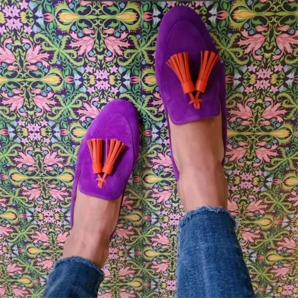 Mocassins femmes colorés à glands et talons plats