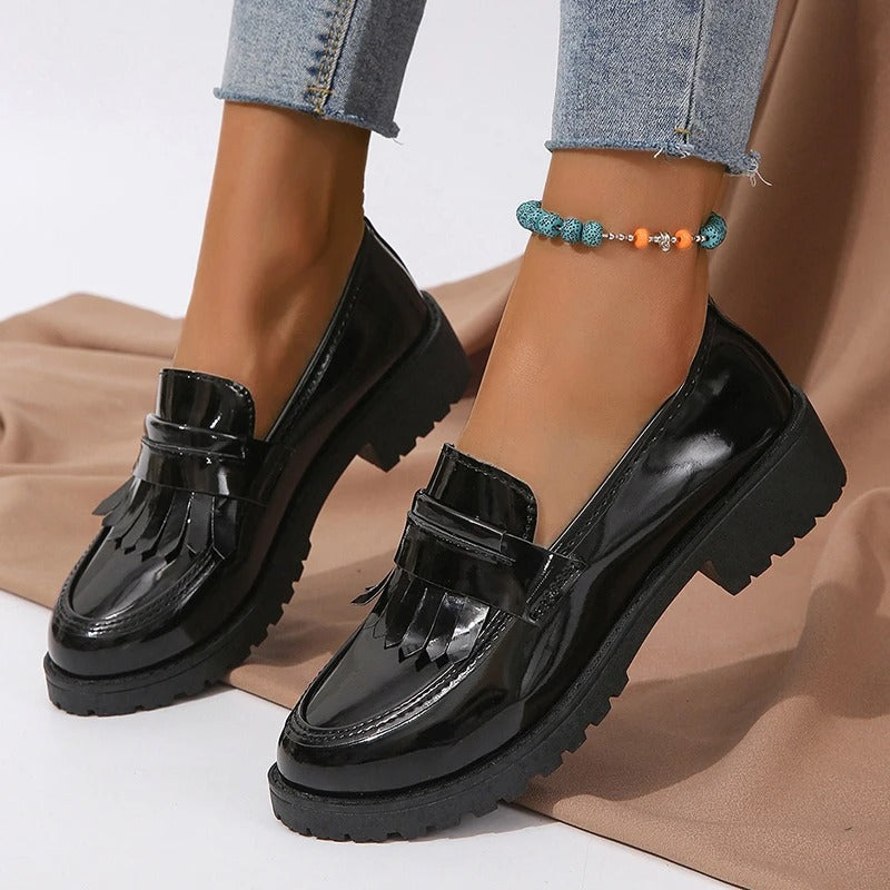 Mocassins à franges vernis pour femme