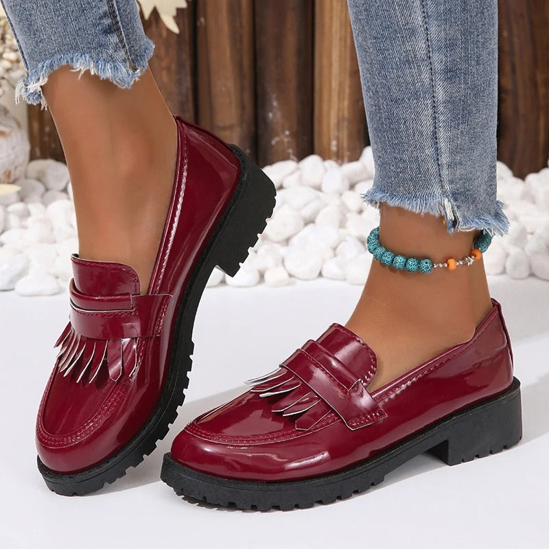 Mocassins à franges vernis pour femme