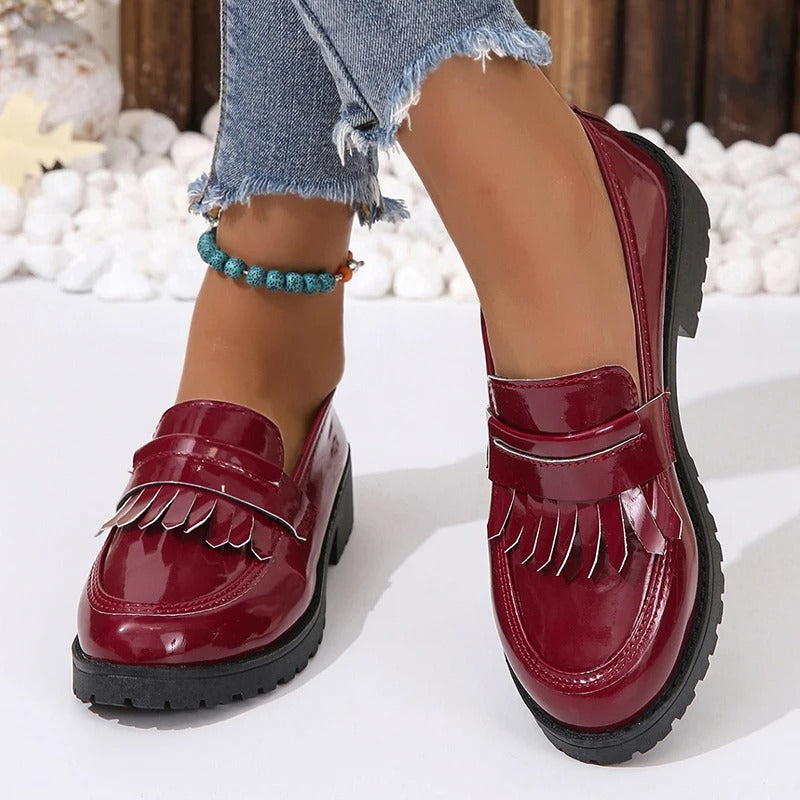 Mocassins à franges vernis pour femme