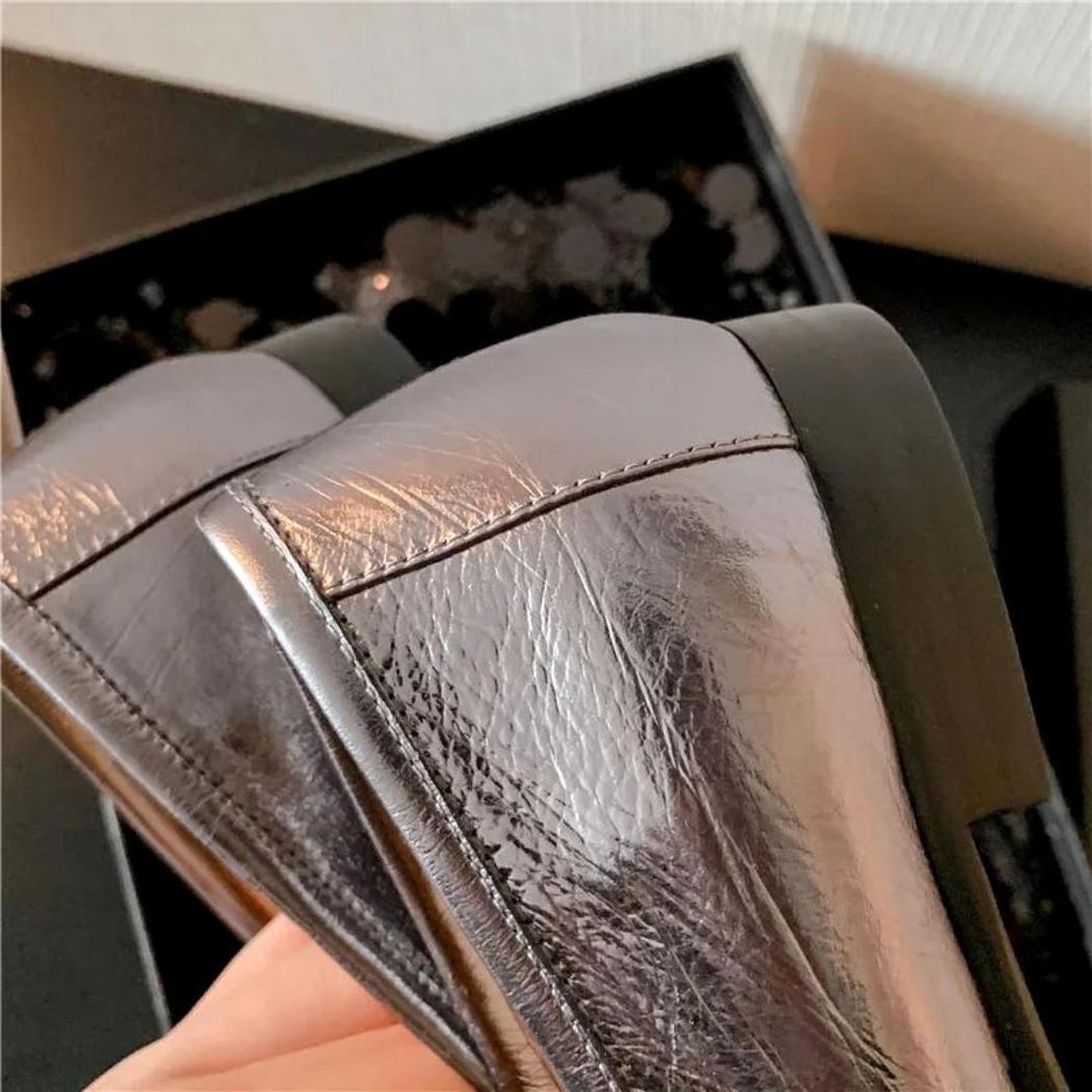Mocassins à gland argentés pour femme en cuir véritable