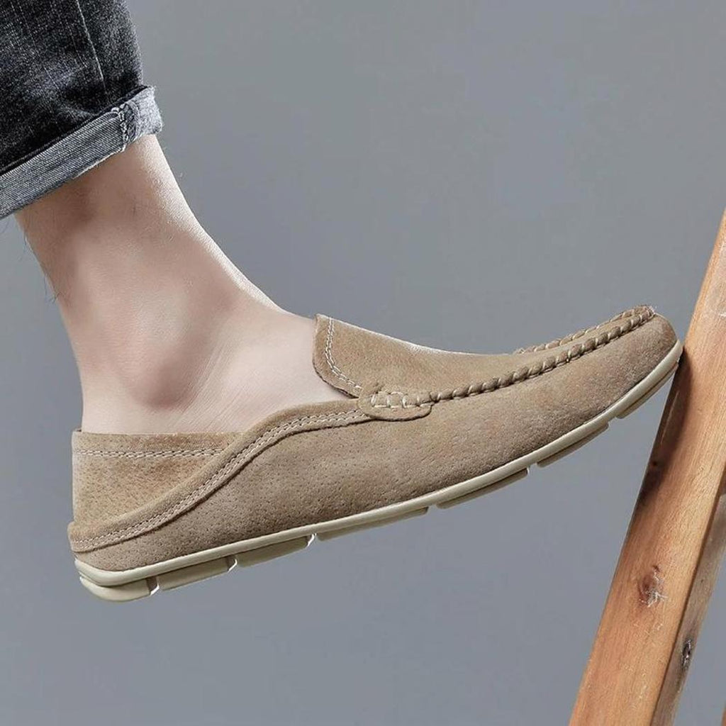 Mocassins pour homme en cuir véritable de couleur beige ou marron
