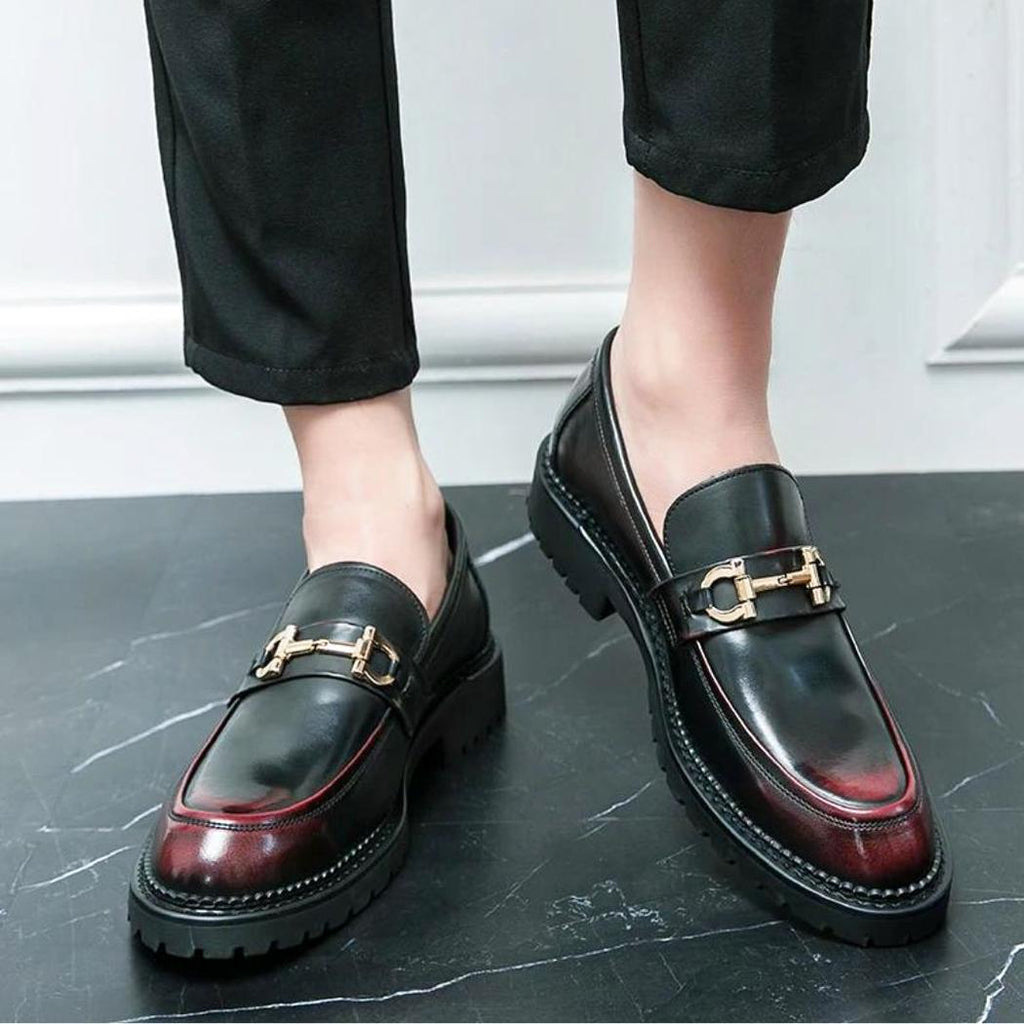 Mocassins noirs avec mors en métal en cuir synthétique pour homme