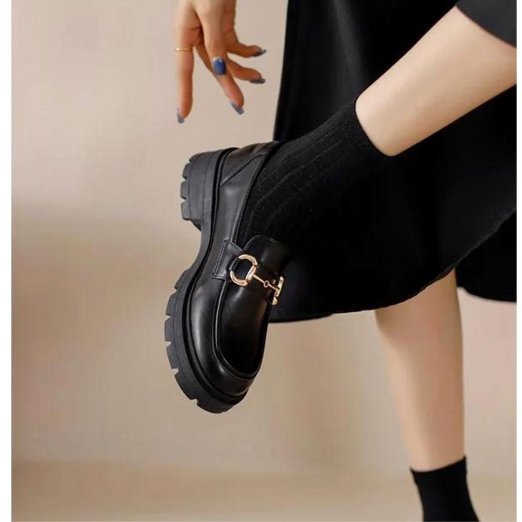 Mocassins noirs à talon carré avec morsetti simple pour femme