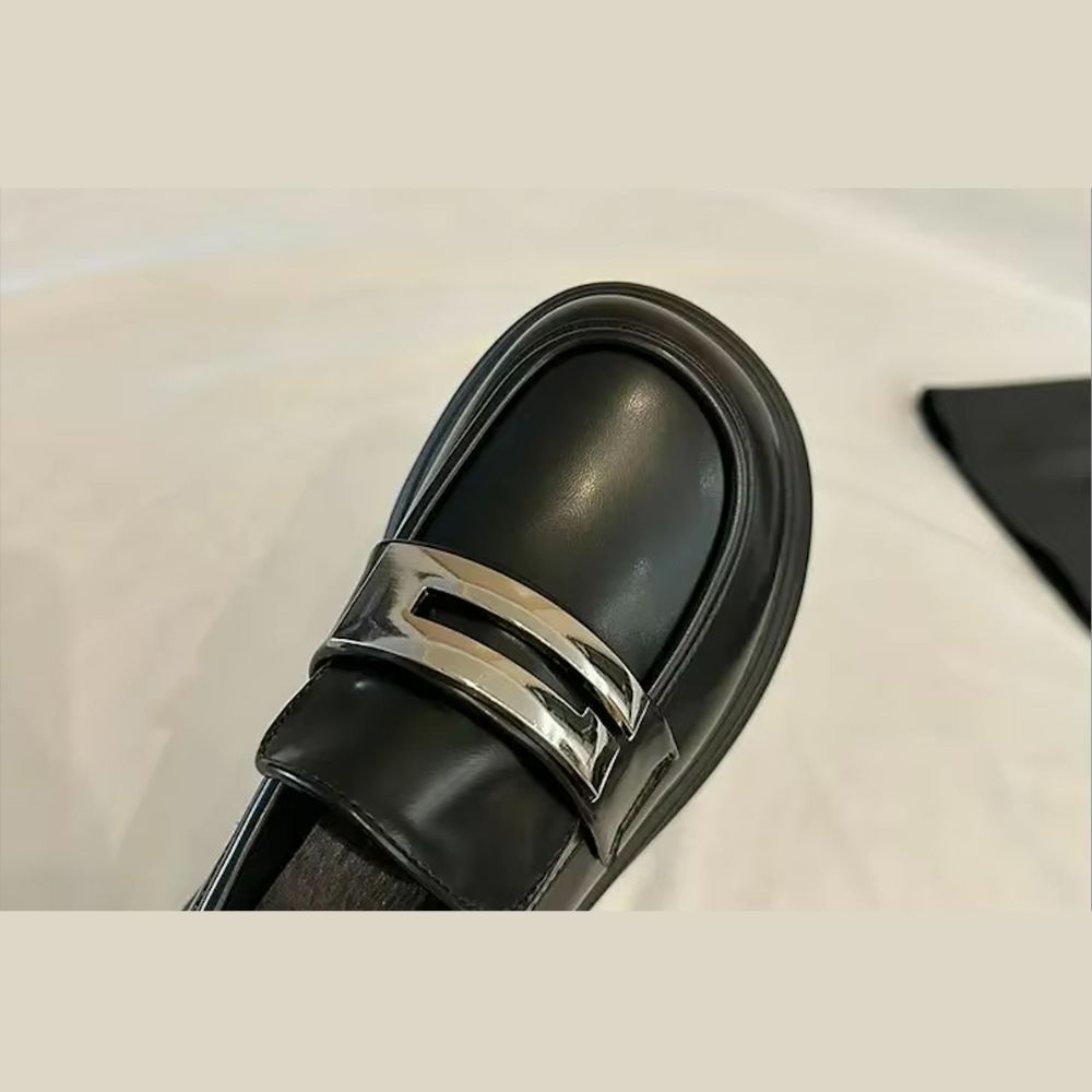 Mocassins à plateforme avec bride argentée