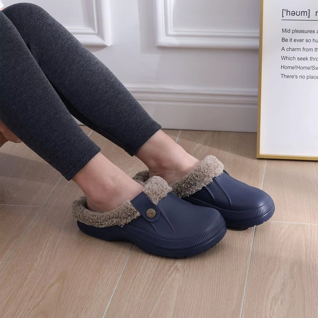 Mocassin sabot fourré en plastique pour femme
