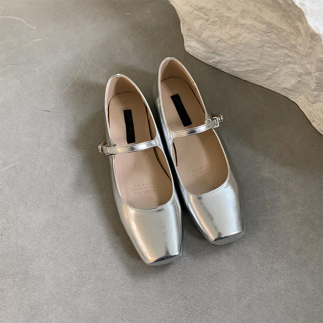 Mocassin style ballerine avec une bride sur le dessus décontracté