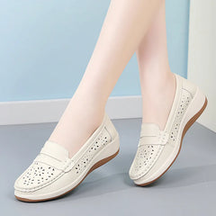Mocassin compensé femme ajouré avec motifs floraux, Blanc