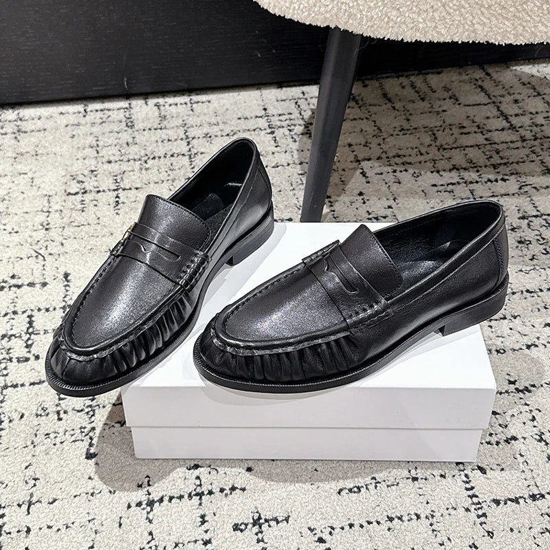 Mocassins plissés en cuir lisse pour femme