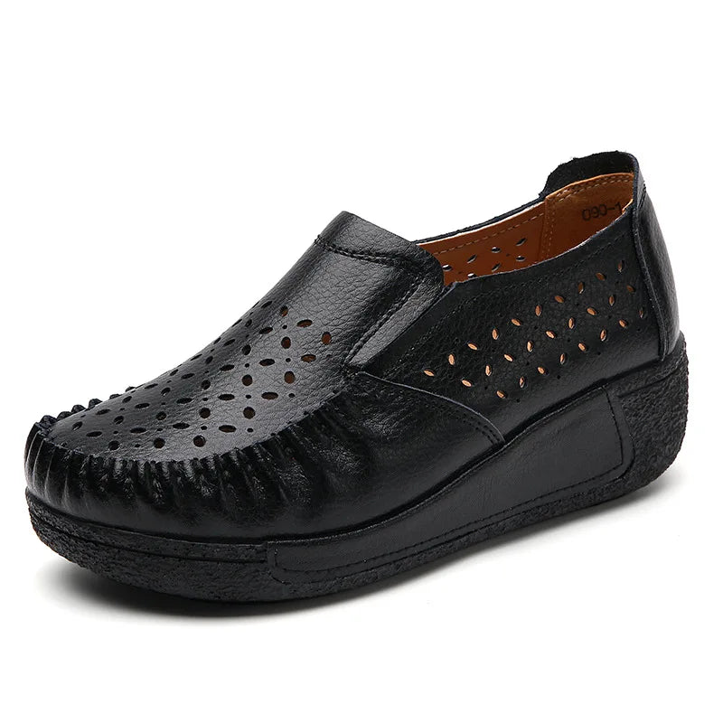 Mocassins à semelle épaisse en cuir ajouré pour femme, coloris Noir