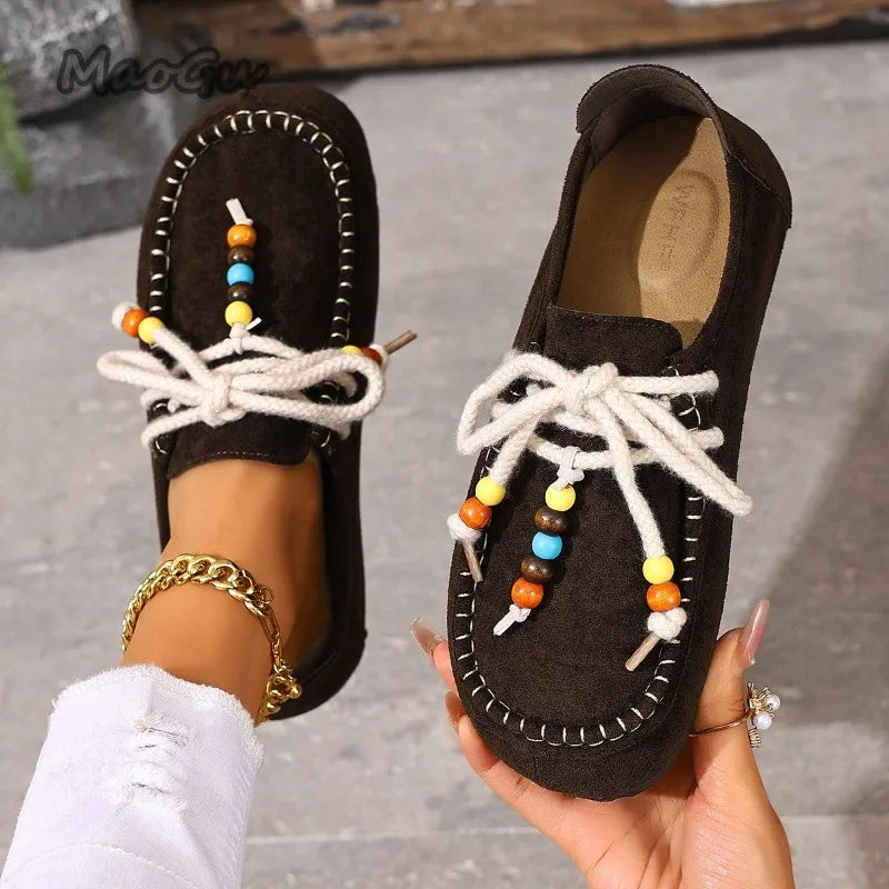 Mocassins à lacets et perles pour femme