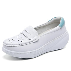 Mocassin Femme Semelle Compensée Blanc Ajouré en Cuir, Blanc talon bleu