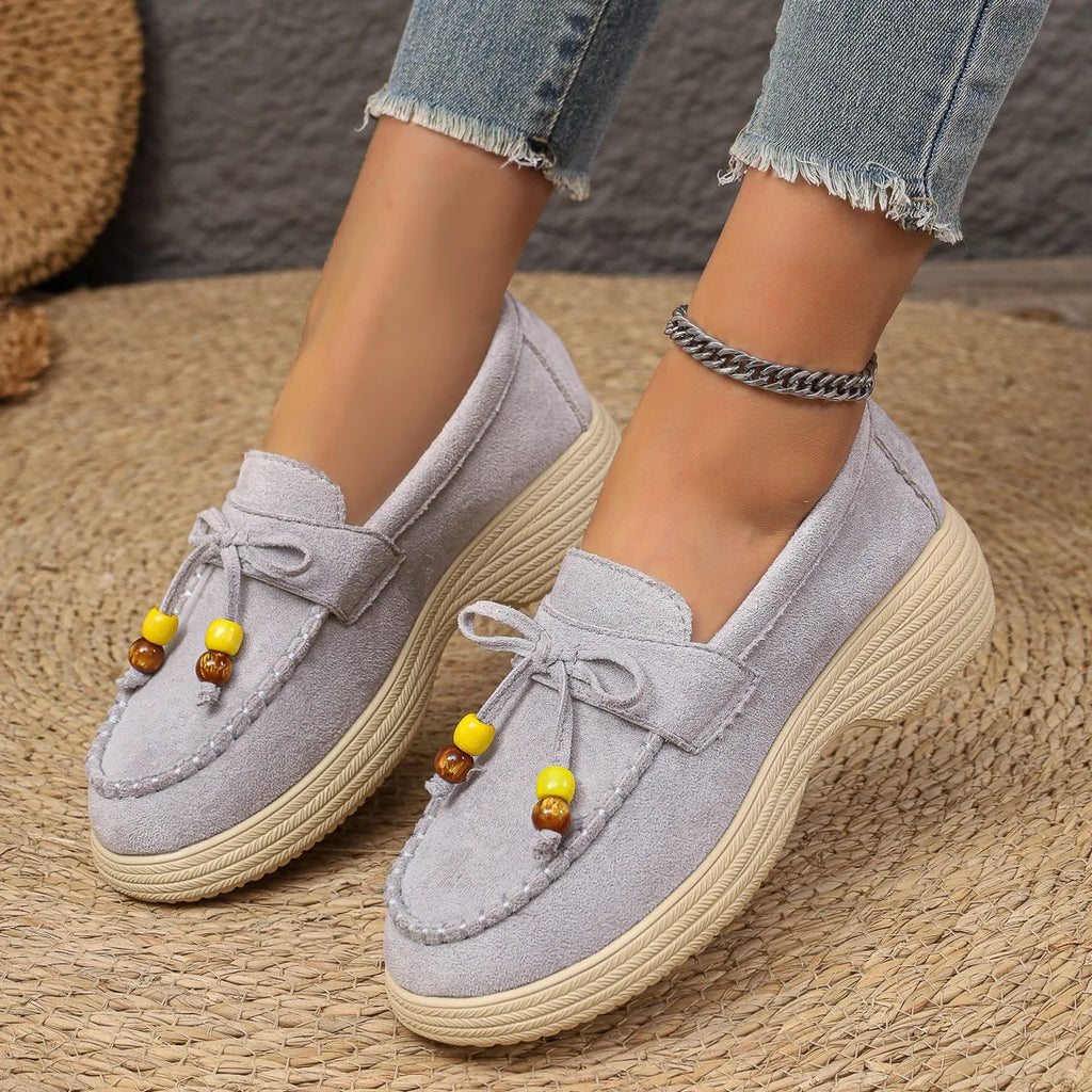 Mocassins à plateforme, nœud et perles pour femme, coloris Gris clair