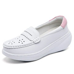 Mocassin Femme Semelle Compensée Blanc Ajouré en Cuir, Blanc talon rose