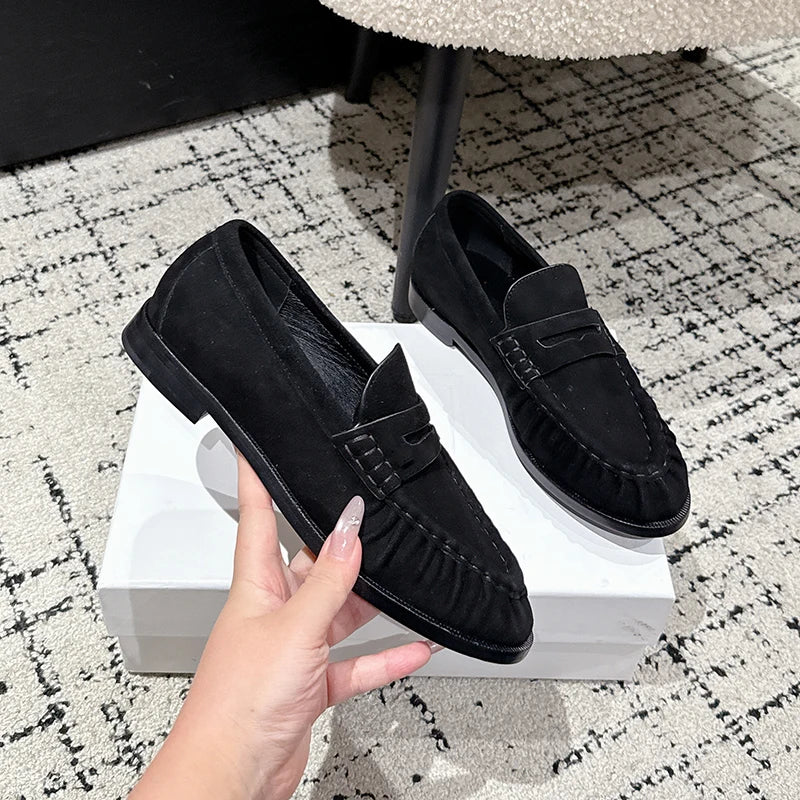 Mocassins plissés en daim pour femme, coloris Noir