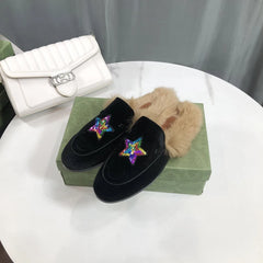 Mule fourrée femme à étoiles brodées et velours, Noir velours