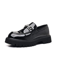 Mocassin noir homme vernis à semelle épaisse crantée, Noir