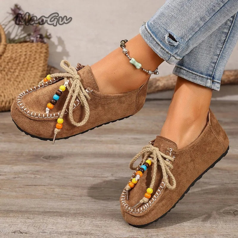 Mocassins à lacets et perles pour femme