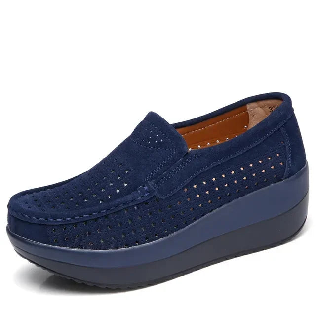 Mocassins plateforme en daim ajouré pour femme, coloris Bleu marine
