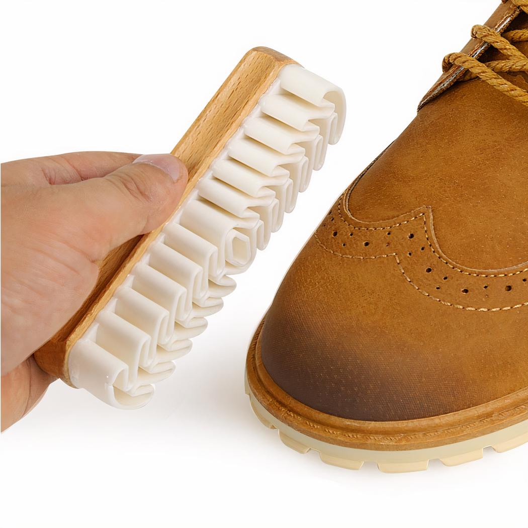 Brosse nettoyante pour chaussures en daim